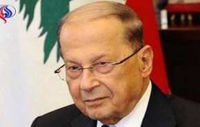 لقاء رئيس لبنان مع سفيرى مصر والأردن لبحث أزمة استقالة الحريرى