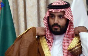 معاريف: السعودية خططت مسبقًا لأزمة الحريري


