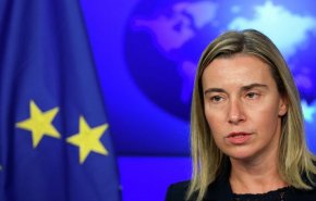 الاتحاد الأوروبي يحذر السعودية ويناشد الحريري