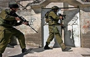 الاحتلال يعتقل 19 فلسطينيا في القدس والضفة الغربية