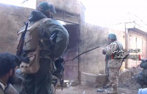 تصاویری از عملیات ارتش سوریه و هم پیمانانش در شهر البوکمال