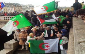 هذا مايحدث للطلبة الجزائريين في فرنسا!
