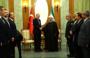 روحانی و اردوغان در سوچی روسیه دیدار کردند