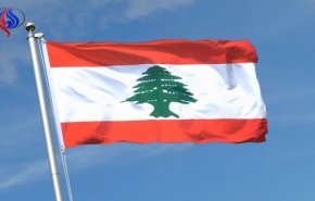 بالفيديو.. لن تصدقوا أين رفرف علم لبنان في السعودية!