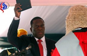 زيمبابوي بعد موغابي: وزير المالية السابق يمثل أمام المحكمة 