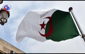 الجزائر تقر ميزانية 2018..تتضمن زيادة في أسعار الوقود و الضرائب