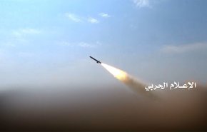 المشاهد الأولى للصاروخ اليمني المجنح على ابو ظبي
