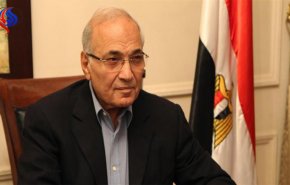 أحمد شفيق يعيد النظر بالترشح للانتخابات الرئاسية