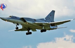 بمباران انبارهای مهمات داعش در شرق سوریه توسط بمب افکن های روسی