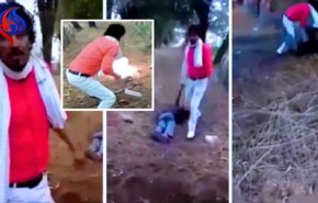 فيديو صادم.. هندي يقتل مسلمًا بفأس ويحرقه لغسل شرف الهندوس!