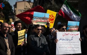 طلاب جامعات طهران يتظاهرون تنديدا بقرار ترامب حول القدس