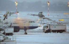 اضطرابات في حركة الطيران في بريطانيا والمانيا بسبب الثلوج
