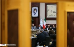 نشست استاندار تهران با اعضای شورای شهر