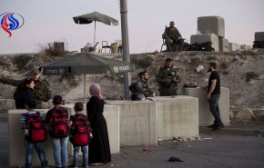 تیراندازی به سوی ایست بازرسی نظامیان صهیونیست در کرانه باختری 