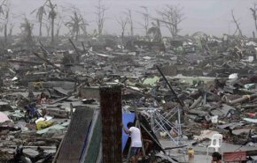 طوفان در فیلیپین ده‌ ها هزار نفر را آواره کرد