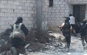 توتر في صفوف داعش جنوب دمشق، وحملة اعتقال تطول قياديين