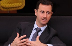 ما قصة التكويعة الفرنسية باتجاه بشار الأسد؟