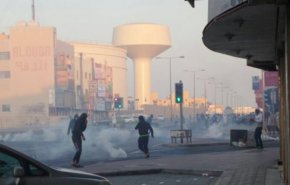 بالفيديو: اعتقالات تعسفية تطال حتى الاطفال في البحرين