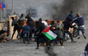 شاهد.. الفلسطينيون يستعدون لجمعة غضب ثالثة بمواجهات مع الاحتلال