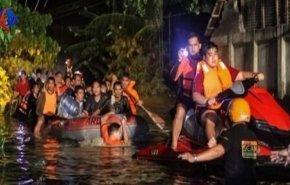 بالفيديو ...نحو 130 شخصا لقوا حتفهم في عاصفة استوائية تضرب جنوب الفيليبين