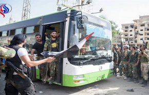 شاهد.. الباصات السورية تنقل عناصر النصرة من بيت جن 
