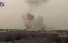 حمله جنگنده های سعودی به استان عمران/ 8 شهروند یمنی شهید و زخمی شدند