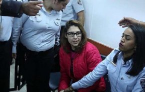 الكيان الإسرائيلي يمدد اعتقال نور التميمي لـ 100 يوم