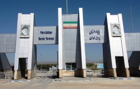 إيران تعید فتح منفذي 
