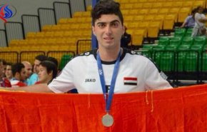 الفيفا يختار العراقي حتروش من بين أفضل 10 لاعبين لكرة الصالات