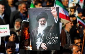 مسيرات حاشدة في طهران لتجديد العهد والميثاق مع اهداف الثورة الاسلامية