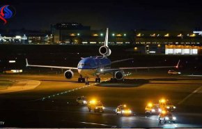اصطدام طائرتين بمطار بيرسون في كندا وإجلاء عشرات الركاب 