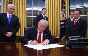 ترامپ جمعه درباره ادامه تعلیق تحریم‌ها تصمیم می‌گیرد
