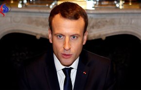 ماكرون: فرنسا تلقت العام الماضي 100 ألف طلب لجوء