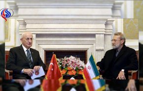 لاريجاني يؤكد ضرورة تعاون ايران وتركيا امنيا بالمنطقة