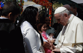 البابا يلتقي أطفالا من ضحايا الاعتداء الجنسي في تشيلي