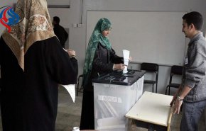 هذا موقف قيس الخزعلي و هادي العامري من تأجيل الإنتخابات العراقية..

