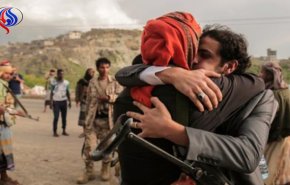 الإفراج عن 275 أسيرا في صفقة تبادل بين القوات اليمنية والموالية للعدوان بشبوه