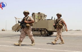 القوات المدعومة اماراتيا تسيطر على عدن وتحاصر قوات هادي
