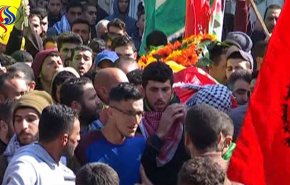 تشییع جنازه یک کودک فلسطینی در کرانه باختری + فیلم