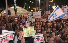 ساکنین تل‌آویو علیه فساد کابینه نتانیاهو تظاهرات کردند