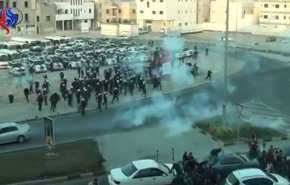 بالفيديو...النظام البحريني يصدر أحكاما بالاعدام والحبس واسقاط للجنسيات 