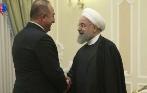 روحاني:مستعدون للتعاون مع تركيا لحل المشاكل الاقليمية
