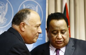 مصر والسودان يتفقان على حل المشكلات العالقة بين البلدين