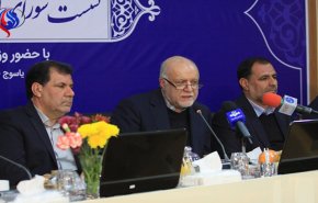 وزير النفط الإيراني: قيمة المنتجات البتروكيمياوية بلغت 20 مليار دولار