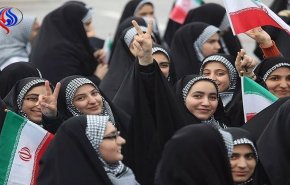 بالفيديو....هذا ماحققه انتصار الثورة الاسلامية في ايران في مجال المرأة