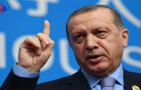 أردوغان يعلن سقوط مروحية عسكرية ويتوعد برد قاس