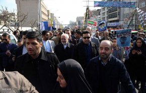حضور وزیر خارجه در راهپیمایی 22 بهمن 