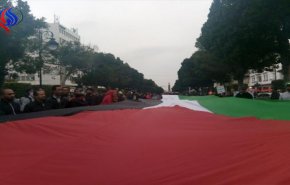 تونس: مسيرة شعبية للمطالبة بتجريم التطبيع