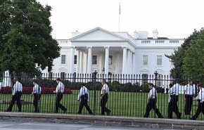 الأمن يخلي مبنى قرب البيت الأبيض ويغلق طريقا.. والسبب؟!