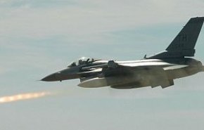 12 مرتبه حمله هوایی آل سعود به فرودگاه صنعا